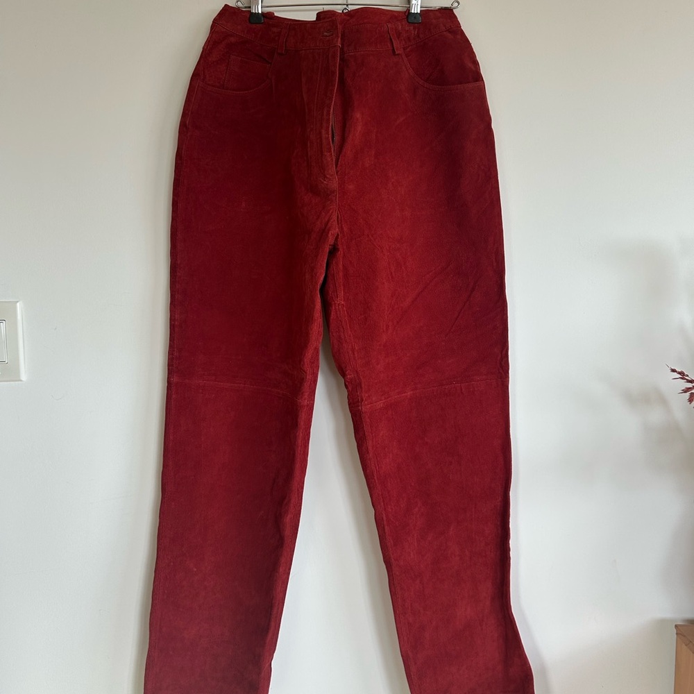 MetroStyle Women’s Red Leather Pants